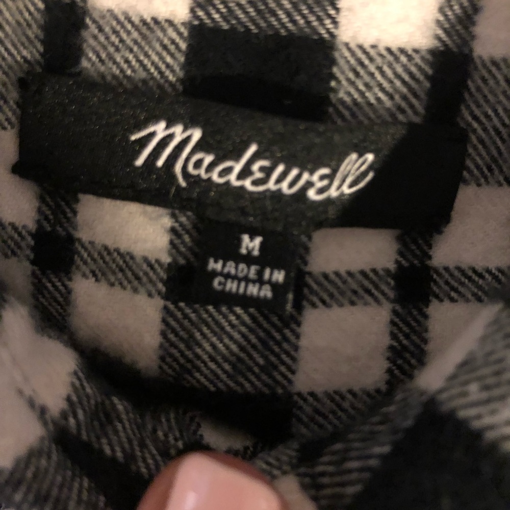 Madewell black and white flannel with side buttons. - Picture 3 of 4